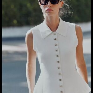 Zara White Sleeveless Vest